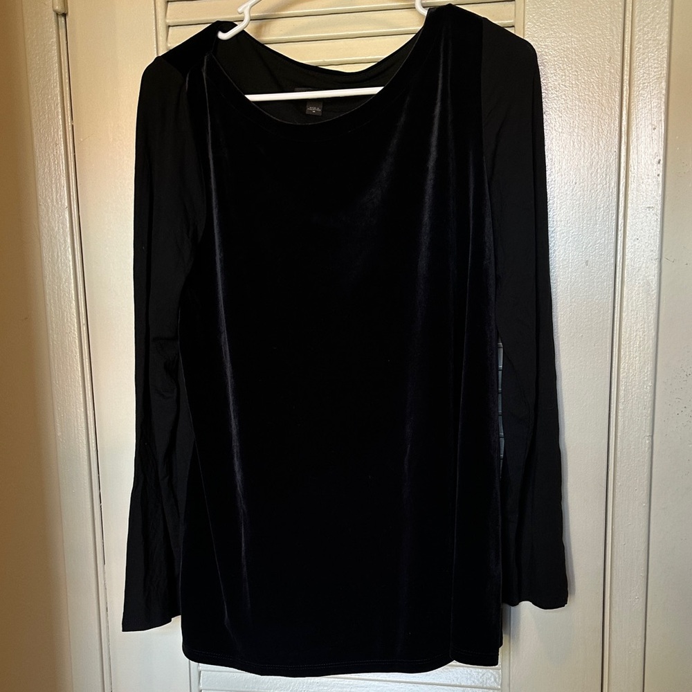 J. Jill Black Velvet Long-Sleeve Tee